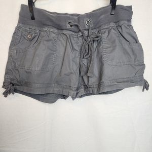 Maurices Gray Drawstring Adjustable Cargo Style Shorts With Pockets